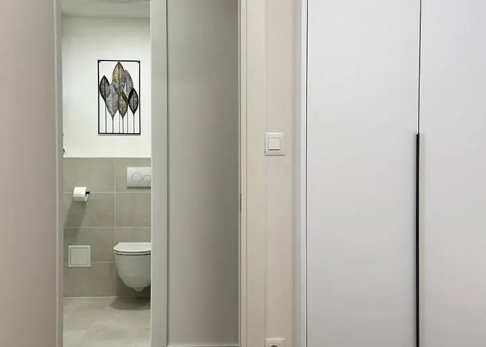 Lora Апартаменты *